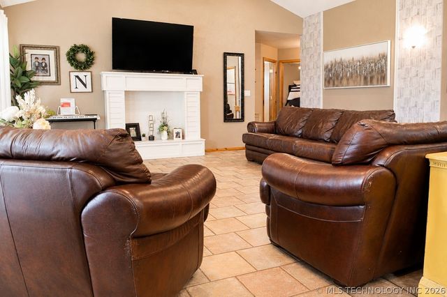 9459 Brock, Ardmore, OK 73401