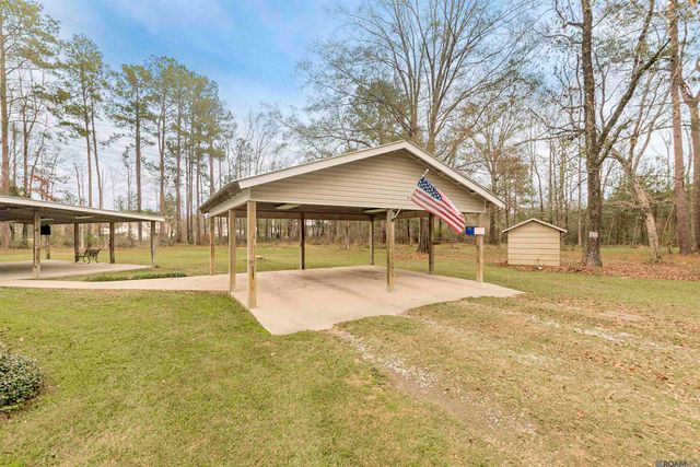 32438 Weiss Rd, Walker, LA 70785