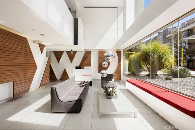 6735 Yucca 501, Los Angeles, CA 90028
