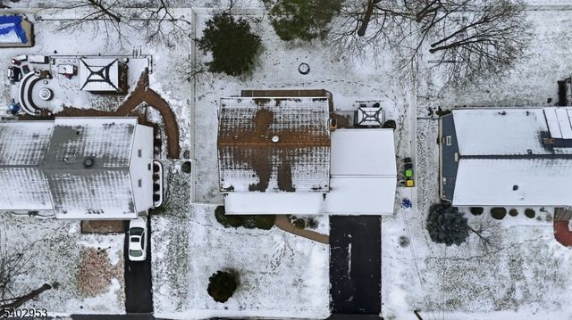 725 Anna Pl, North Plainfield Boro, NJ 07063