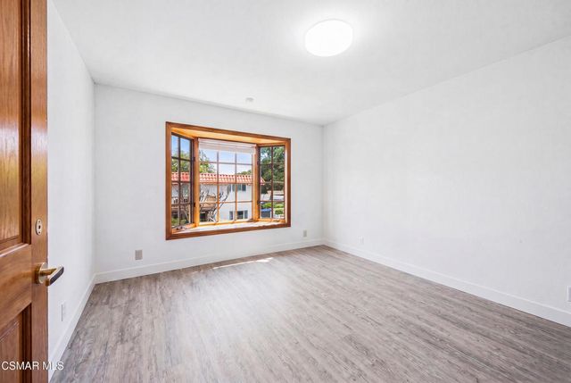 1592 Brentford Avenue, Westlake Village, CA 91361