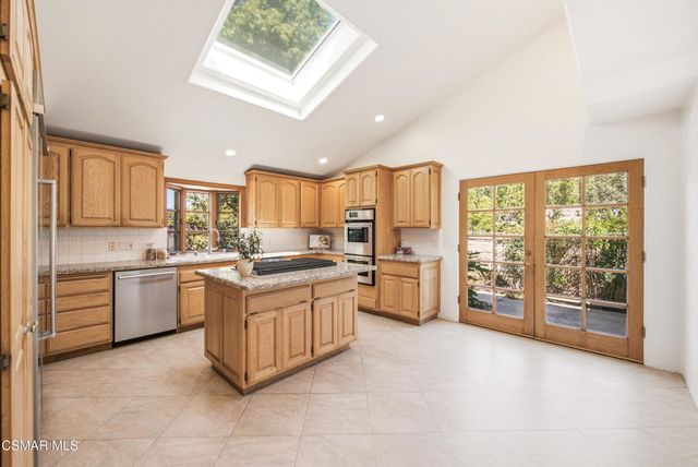 1592 Brentford Avenue, Westlake Village, CA 91361
