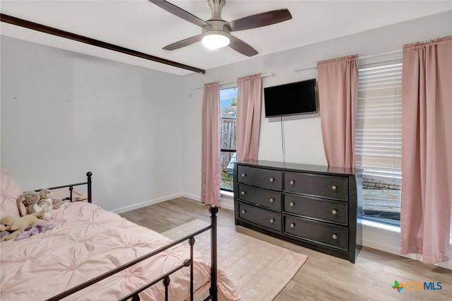 423 Waterford Drive, Victoria, TX 77901