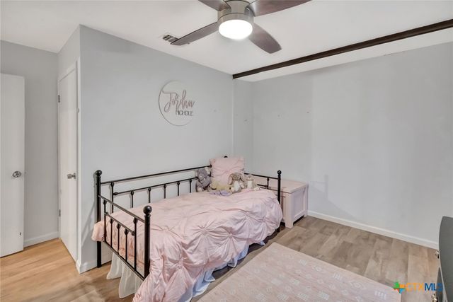 423 Waterford Drive, Victoria, TX 77901