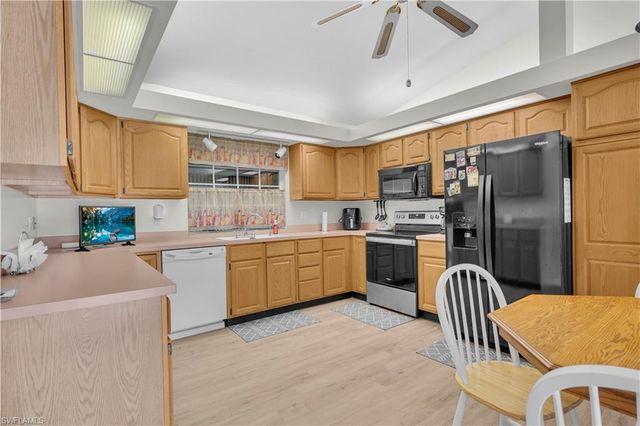 1251 Broadwater DR, Fort Myers, FL 33919