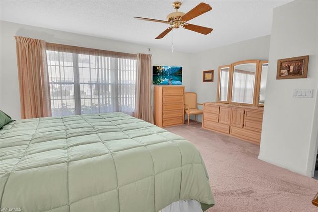 1251 Broadwater DR, Fort Myers, FL 33919