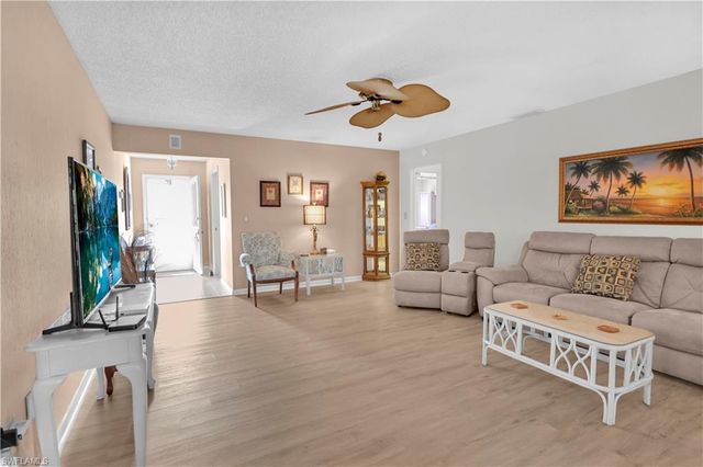 1251 Broadwater DR, Fort Myers, FL 33919