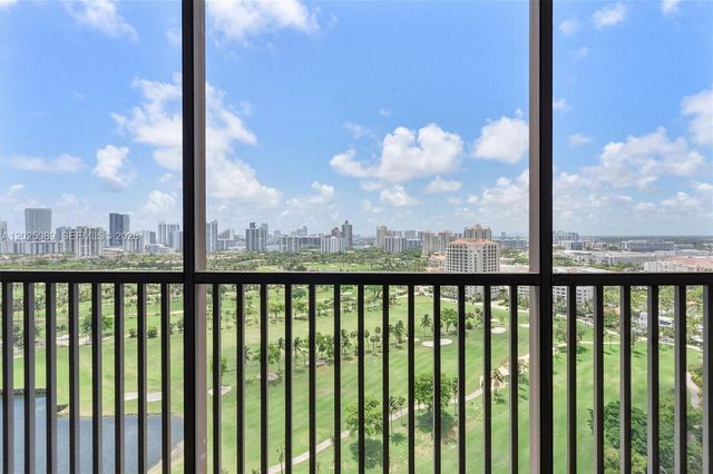 20379 W Country Club Dr 2535, Aventura, FL 33180