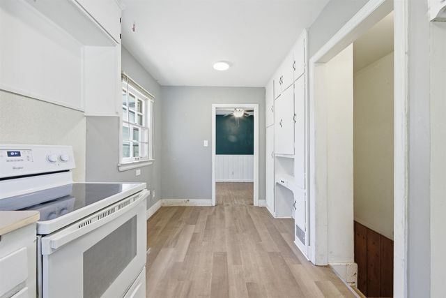 642 S Sylvan, Wichita, KS 67218