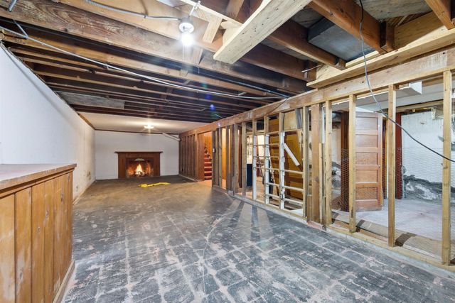 642 S Sylvan, Wichita, KS 67218