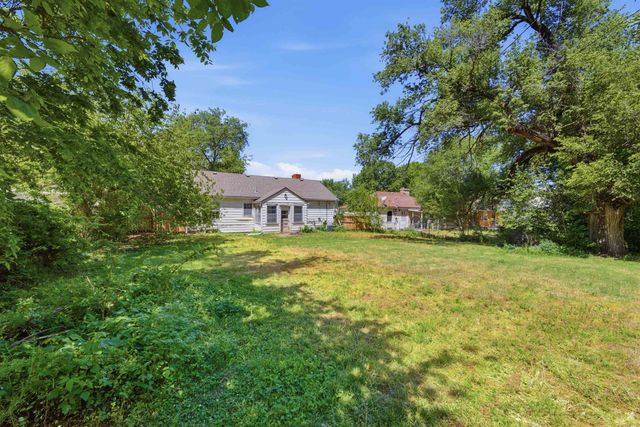 642 S Sylvan, Wichita, KS 67218