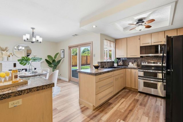 1780 Honeysuckle Road, Livermore, CA 94551