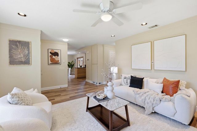 1780 Honeysuckle Road, Livermore, CA 94551