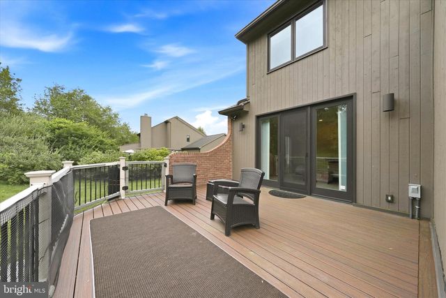 24 DOWNS DR, Wilmington, DE 19807