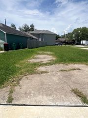 3150 Angelfish Cove, Baytown, TX 77523