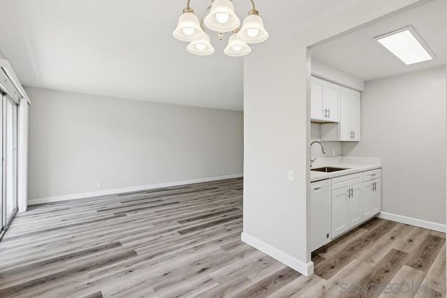 3972 Jackdaw 114, San Diego, CA 92103