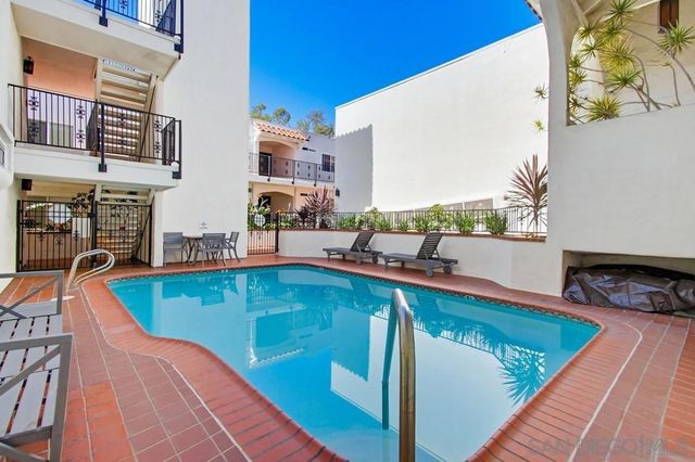 3972 Jackdaw 114, San Diego, CA 92103