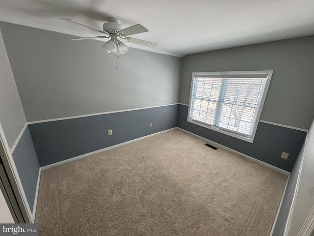 11 KILLDEER LN, Downingtown, PA 19335