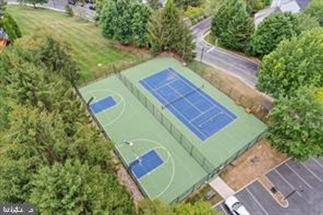 11 KILLDEER LN, Downingtown, PA 19335