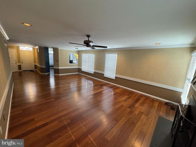 11 KILLDEER LN, Downingtown, PA 19335