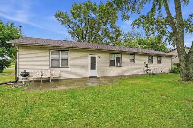 9978 N 388 W, Lake Village, IN 46349
