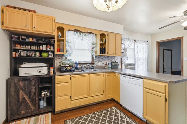 9978 N 388 W, Lake Village, IN 46349