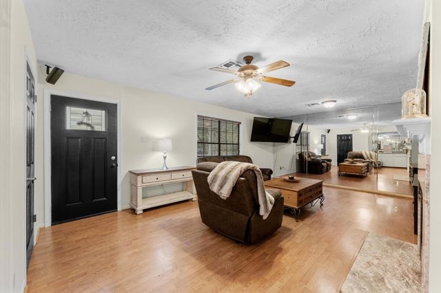 22634 Park Road, Tomball, TX 77377