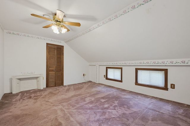 525 Clark St, Gardner, MA 01440