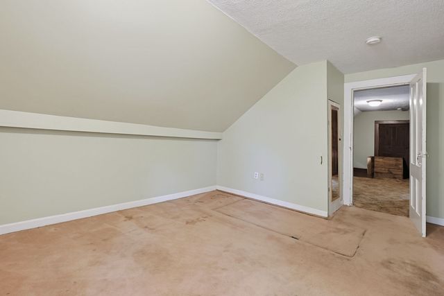 525 Clark St, Gardner, MA 01440