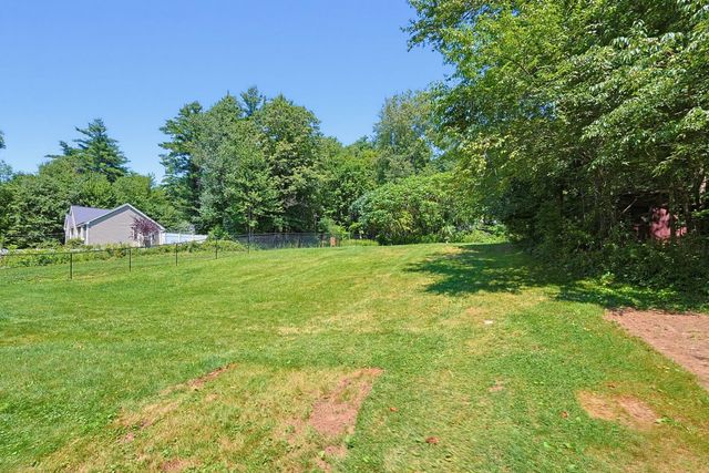 525 Clark St, Gardner, MA 01440