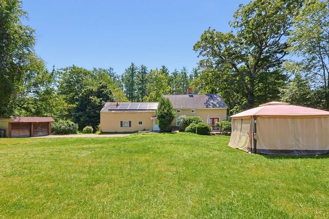 525 Clark St, Gardner, MA 01440