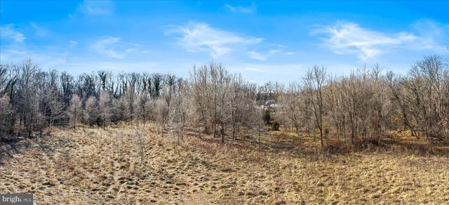 BALTIMORE & BOSTON ST, Martinsburg, WV 25401