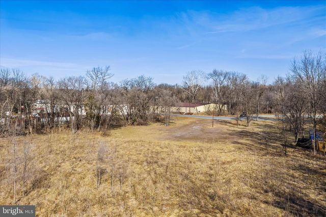 BALTIMORE & BOSTON ST, Martinsburg, WV 25401