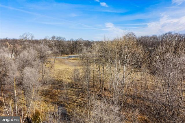 BALTIMORE & BOSTON ST, Martinsburg, WV 25401