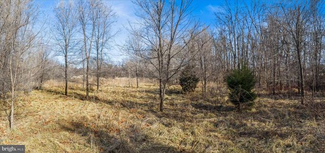 BALTIMORE & BOSTON ST, Martinsburg, WV 25401