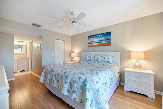 806 BIRD BAY WAY 308, Venice, FL 34285