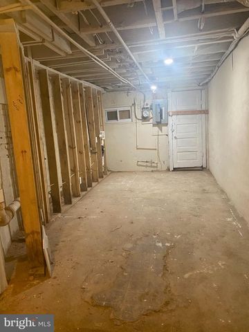 2720 PARKWOOD AVE, Baltimore, MD 21217