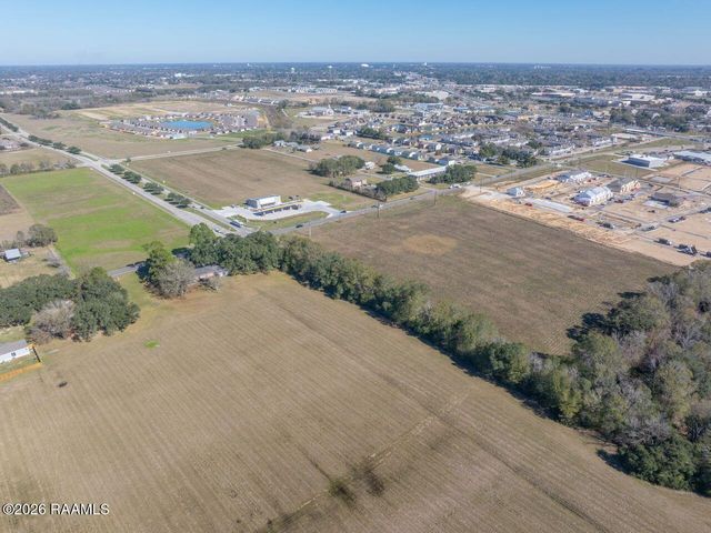 317 Duhon Road, Lafayette, LA 70506