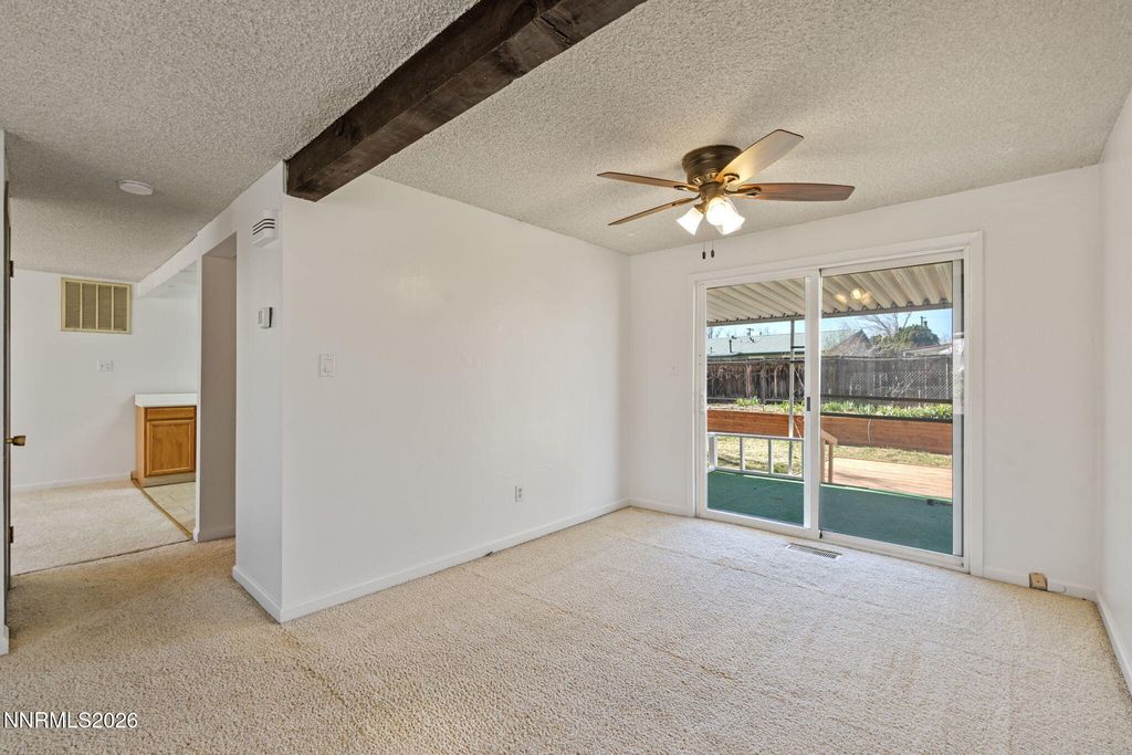 Image 10 of property listing at 2557 Janelle Drive, Sparks, NV 89431