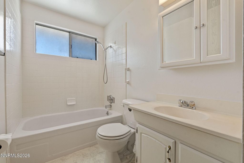 Image 26 of property listing at 2557 Janelle Drive, Sparks, NV 89431