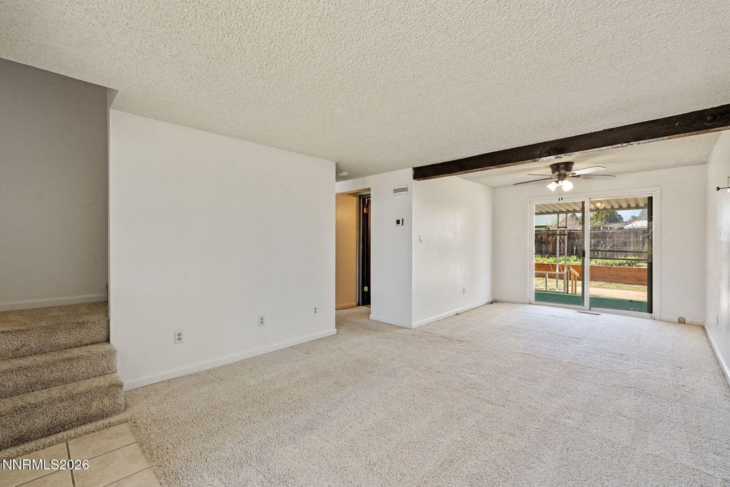 Image 7 of property listing at 2557 Janelle Drive, Sparks, NV 89431