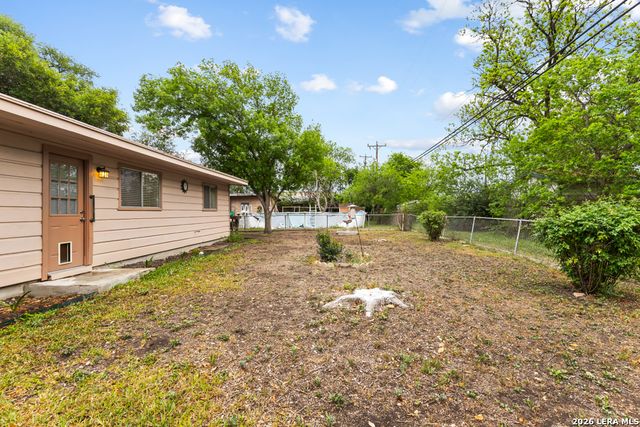 558 Cicero, San Antonio, TX 78218