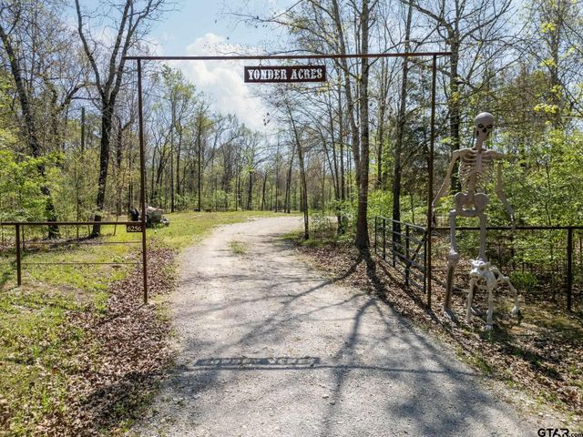 6256 County Road 1915, Mount Pleasant, TX 75455