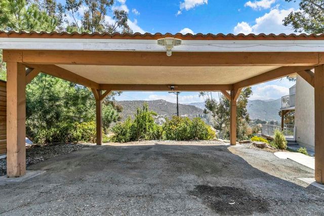 11941 Rocoso Road, Lakeside, CA 92040