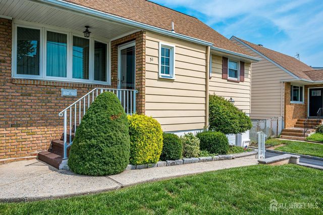 51 Federal Street, Menlo Park Terrace, NJ 08840