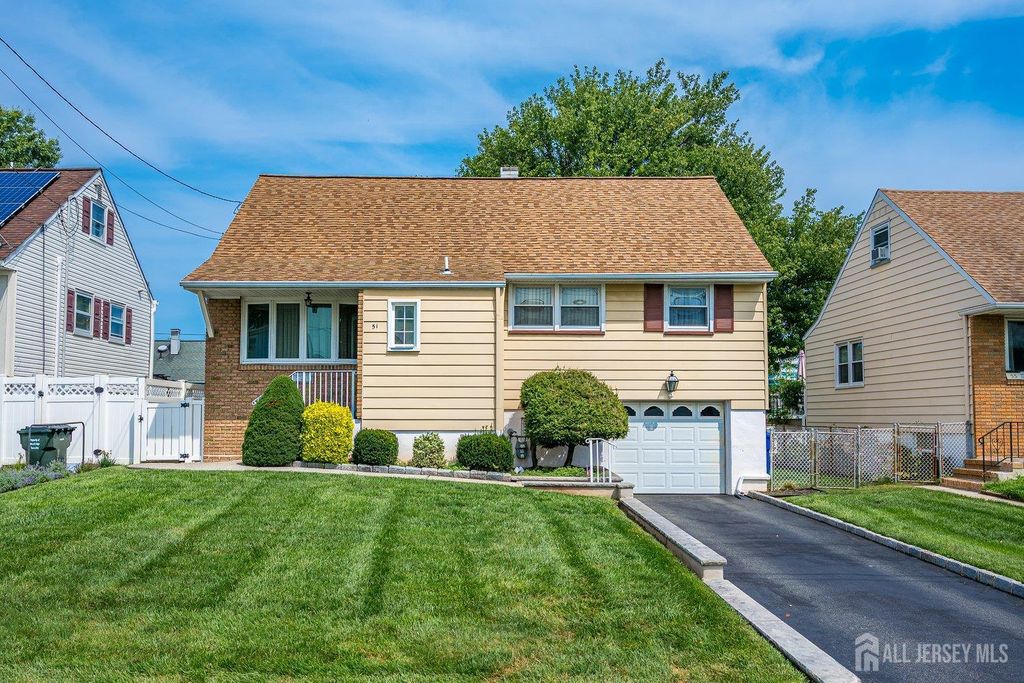 51 Federal Street, Menlo Park Terrace, NJ 08840