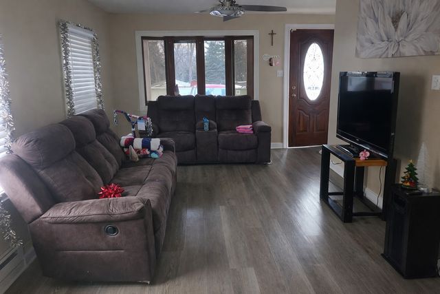 824 Hague Street, Joliet, IL 60432