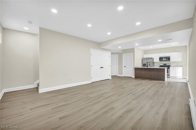 26736 Rue Saint-Ann Court, Warrensville Heights, OH 44128