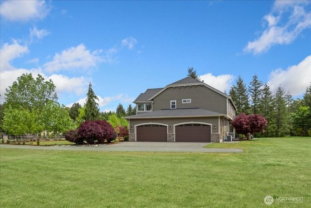 31045 219th Way SE, Black Diamond, WA 98010