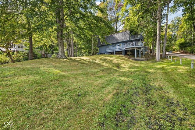 8002 N Lakeview Drive, Unionville, IN 47468